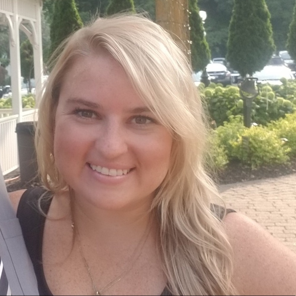 Meet your Posher, Jenna